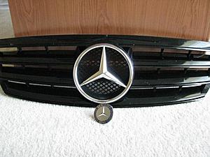 w203 cl-grille and flat emblem-img_1348.jpg