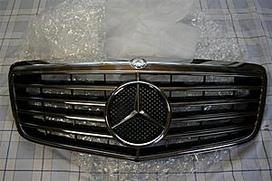 For Sale: 2007-2009 Schaetz Grill (aka CL Grill) with Hood Emblem - NEW-img_5853-small-.jpg