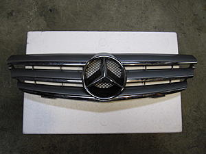 Oem w209 3-slat grill-picture-1122.jpg