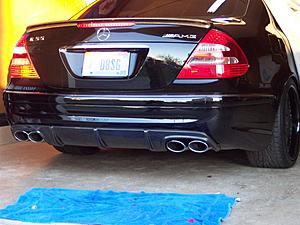 W211 E55 CARBON DIFFUSER AND LIP-102_5282.jpg