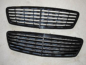 FS: W203 Black Grills-grills.jpg