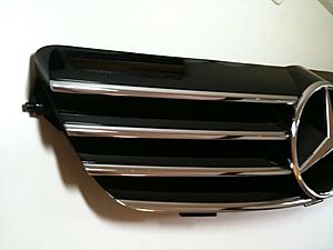 selling 05 CLK500 grill-img_0186.jpg