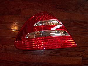 FS: W211 E55 TAILS LED-mb-tail-003.jpg