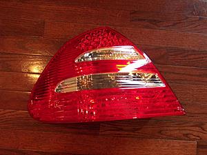 FS: W211 E55 TAILS LED-mb-tail-004.jpg
