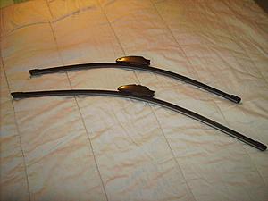 Mercedes C Coupe Flat Aero Wiper Blades W203 02 03 04-pict5293.jpg