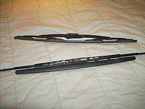 W203 OEM Sport Coupe Wiper Blades 02 03 04-pict5288.jpg