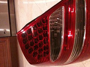 FS- w211 e class 03-06 left side LED tail light OEM-tail-light-2-.jpg