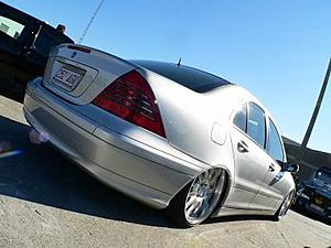 WTB: OEM W203 3-slat grill &amp; Euro bumpers/door inserts-belgian-c230-2.jpg