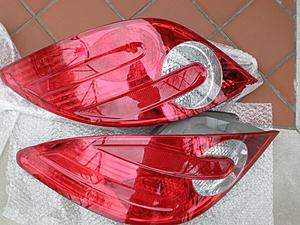 R350 TAIL LIGHTS-p4210045.jpg