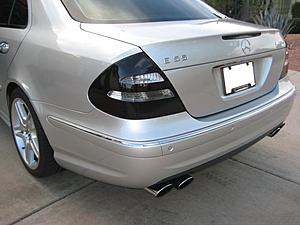 FS: W211 OEM Tail Lights (Smoked)-img_4128.jpg