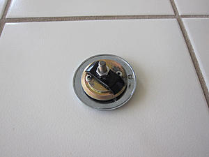 Mercedes Benz Emblem-img_0099.jpg