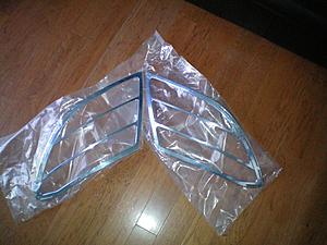 W204 Taillight Trim-100_2924resize.jpg