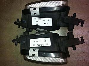 2004 W203 used front bumper-fogparts-.jpg