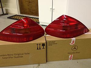 2006 Mercedes SL500 Left and Right Tail Lights-photo-4.jpg