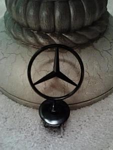FS: Black Painted Wheel Center Caps &amp; Black Painted Raised Hood Star-1013121914b.jpg