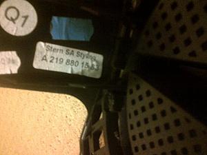 FS: OEM W219 2009 CLS63 BLACK MESH GRILLE-img-20121116-00141.jpg