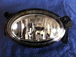 Fog Light 169 820 1556-007.jpg