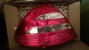 FS: 2005 W211 tail lights-imag0013.jpg