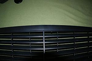 FS: front grill 03-09 w211 E class-dsc00610.jpg