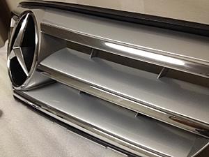 W204 Sport grill and flat hood emblem-photo-4-1-.jpg