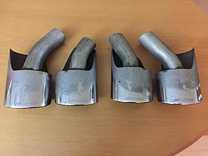 FS: W211 E55 AMG exhaust tips-e55tip1.jpg