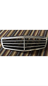 FS: W212 OEM Front Grille (AMG)-photo561.jpg