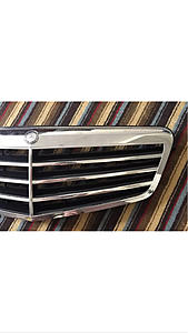 FS: W212 OEM Front Grille (AMG)-photo859.jpg