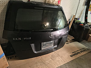 FS: GLK350 X204 trunk, side skirts, spoiler HOUSTON TX-photo406.jpg