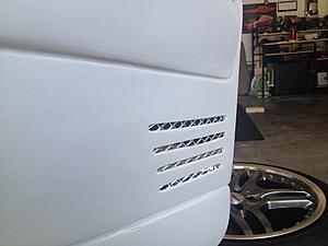 Sarona Fiberglass Front Spoiler for W210 E-Class-img_1516.jpg