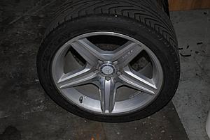 Random CLS W219 Parts / Wheels / OEM Parts-dsc_0106_zps8ff4573a.jpg
