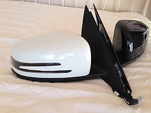 FS: 2010 Facelift Mirrors for C63 AMG and W204 C-class 0-vbduy4o.jpg