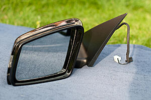 FS: OEM 2010+ Mirrors with OEM CF Mirror Housings-fd0avlx.jpg