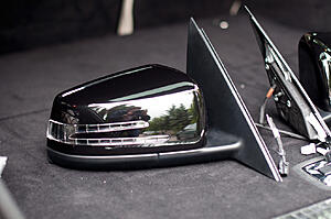 W204 197 Obsidian Black Euro Spec Mirrors-zuayjfd.jpg