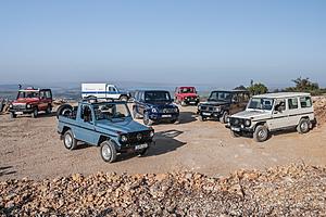 Mercedes snaps family photo of all generations of G-Wagen for 40th birthday-mb40.jpg