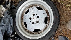 Vintage AMG Wheels What are these and what are they Worth $$$$ ???-rsz_20141030_135236.jpg