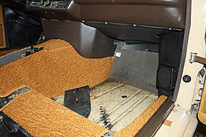 Projects on my new, to me, 1973 280SEL 4.5-4-6-17-20carpet-207_zpsvc2iih93.jpg