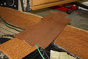 Projects on my new, to me, 1973 280SEL 4.5-4-5-17-20carpet-208_zps7cf4qpa7.jpg