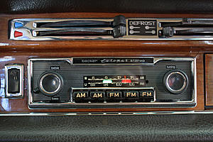 Projects on my new, to me, 1973 280SEL 4.5-3-8-17-20radio-203_zps4j54sy8l.jpg