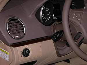 Interior Difference Between 2007 and 2008-my-2007-gl450-light-panel.jpg