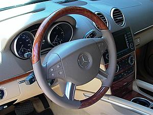 Wood Steering Wheel-l1190049.jpg