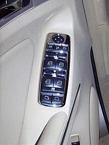 Chrome Switch Plate Installed Pics-008.jpg