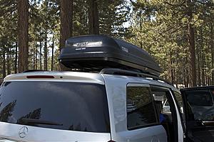 Thule Atlantis Cargo carrier on factory racks-img_1814.jpg