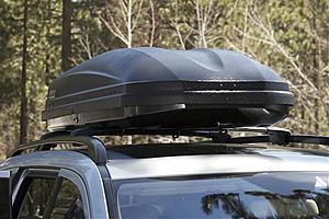 Thule Atlantis Cargo carrier on factory racks-img_1816.jpg