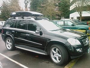 Thule Atlantis Cargo carrier on factory racks-imag0399.jpg