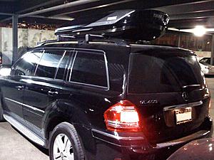 Thule 611 Boxter - Cargo Box-sideback.jpg