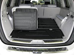 New OEM Cargo Liner for GL with &quot;Seat Feature&quot;-2012-gl-class-folding-cargo-tray.jpg