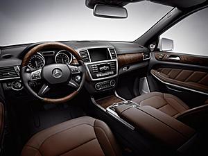 2013 GL finally revealed!!!!!-2013-gl-auburn-black-leather.jpg