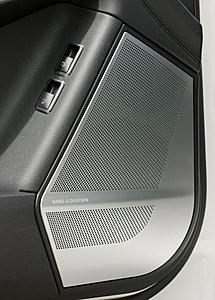 New GL Options-2013-mercedes-benz-gl63-amg-door-speaker.jpg