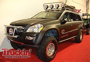 Winter Rims/Tires?-0911trweb_158-2009_sema_show-mercedes_gl450_custom.jpg