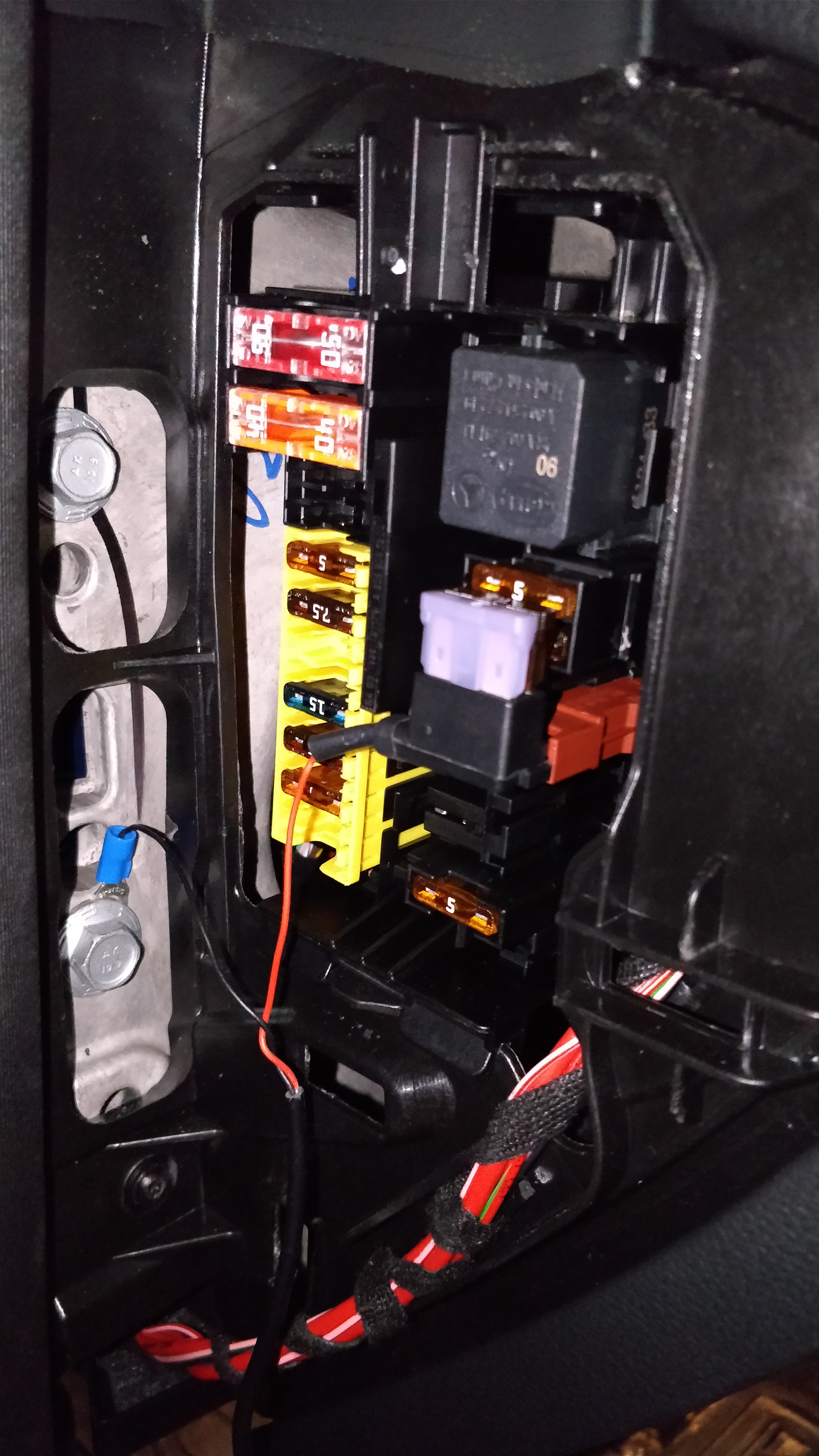 [DIY] How-To: Hardwire Dash Cam Install GLC X253 - MBWorld ... 2012 ford focus fuse box location 